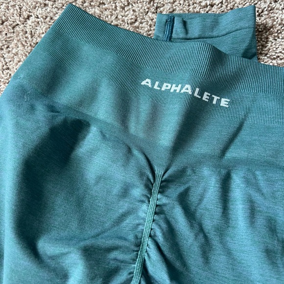 Alphalete Amplify Leggings - Picture 2 of 3